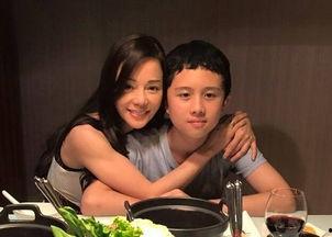 狄莺爆料儿子视频播放,儿子视频播放引发热议，真相究竟如何？