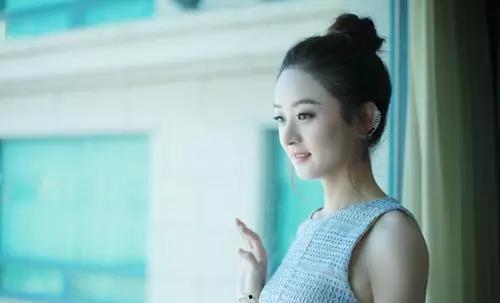 赵丽颖产房爆料视频播放,温馨瞬间见证母爱伟大
