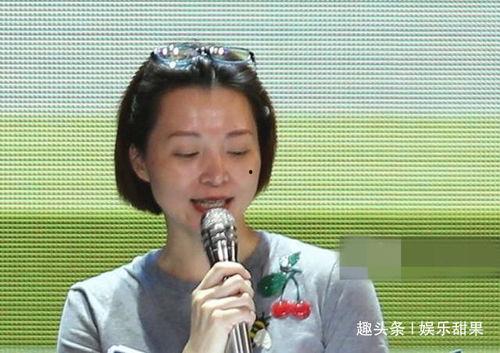 娱乐爆料董卿视频播放时间,揭秘幕后精彩瞬间,播放时长引发热议 第3张 娱乐爆料董卿视频播放时间,揭秘幕后精彩瞬间,播放时长引发热议 第3张