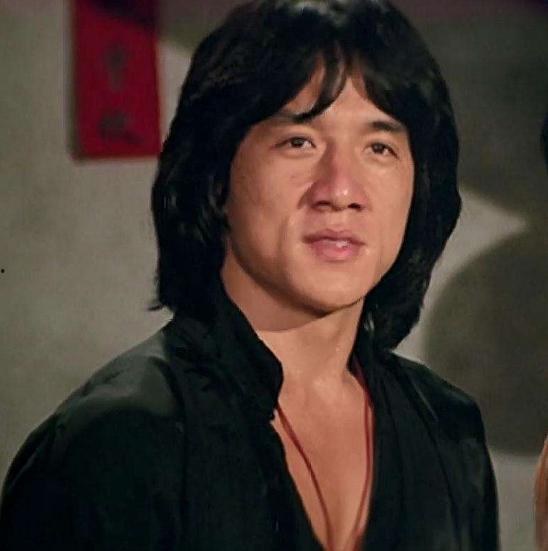 成龙爆料见鬼视频在线观看,揭秘神秘见鬼视频幕后真相  第3张