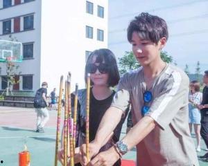 恶魔少爷别吻我爆料视频  第3张