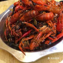 长春品尚龙虾最新爆料,独家秘制口味,掀起夏日龙虾狂潮! 第2张 长春品尚龙虾最新爆料,独家秘制口味,掀起夏日龙虾狂潮! 第2张