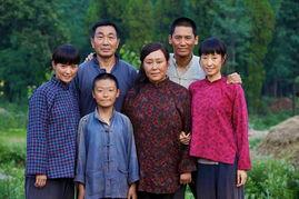 《娘》在线观看,温情演绎母女情深，感人至深的家庭故事  第2张